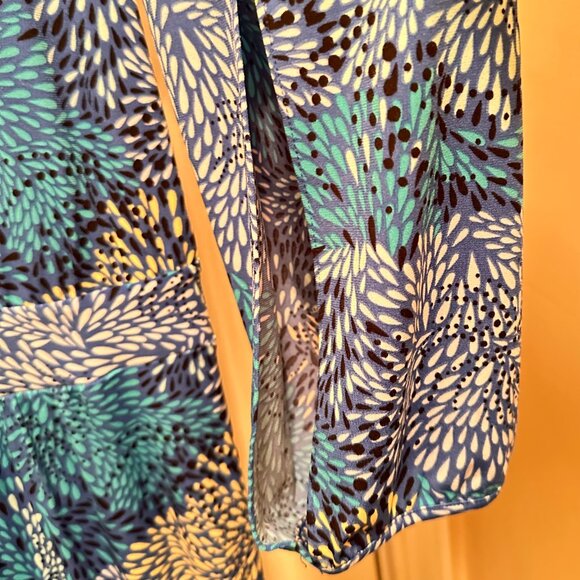 Blue & White Floral Long-Sleeve Jumpsuit – Size L - Picture 5 of 7